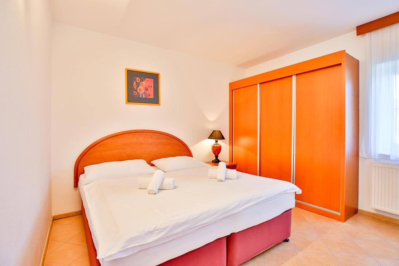 Hotel Barborka Přední Výtoň Eksteriør bilde