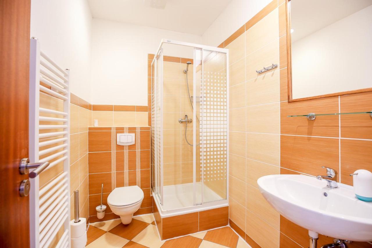 Hotel Barborka Přední Výtoň Eksteriør bilde