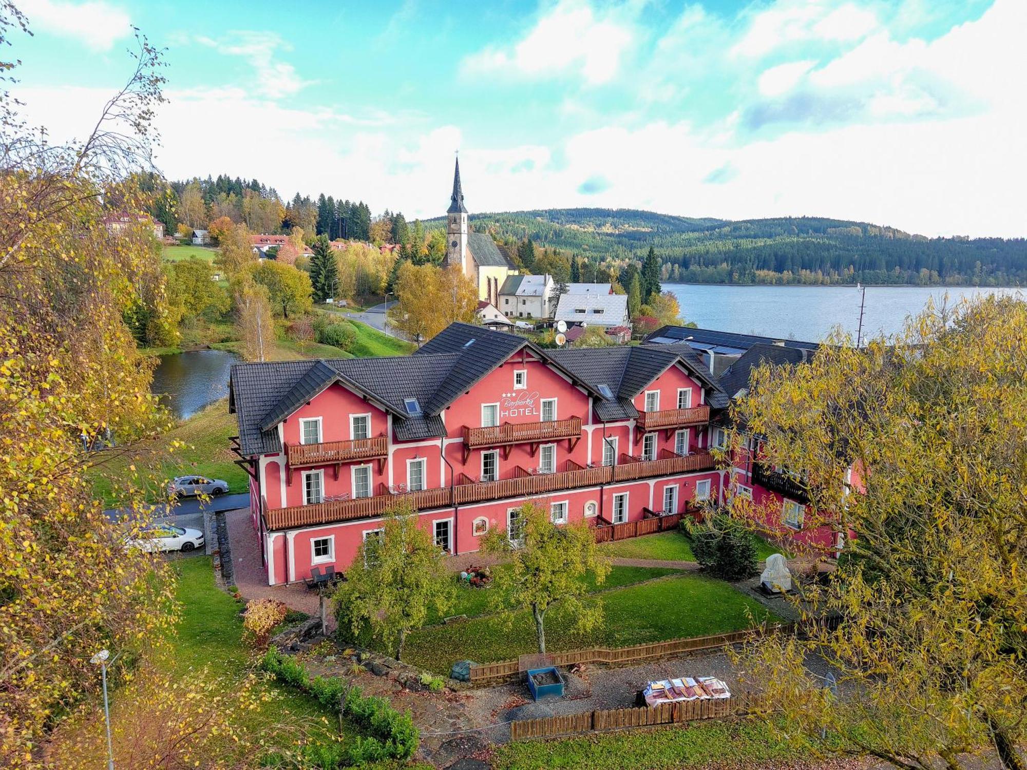 Hotel Barborka Přední Výtoň Eksteriør bilde